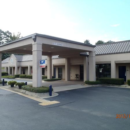 Days Inn By Wyndham Alexander City Exterior photo